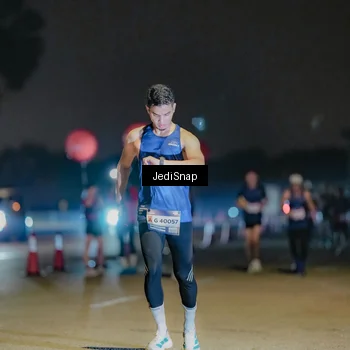 Runner Photo 7504774