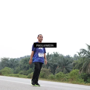 Runner Photo 7504782