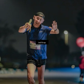 Runner Photo 7504816
