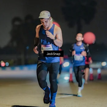 Runner Photo 7504817