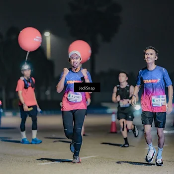 Runner Photo 7504825
