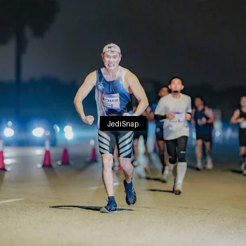 Runner Photo 7504839