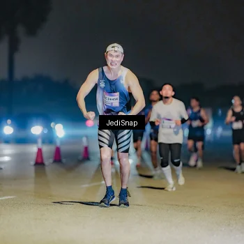 Runner Photo 7504842
