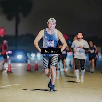 Runner Photo 7504848