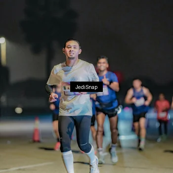 Runner Photo 7504855