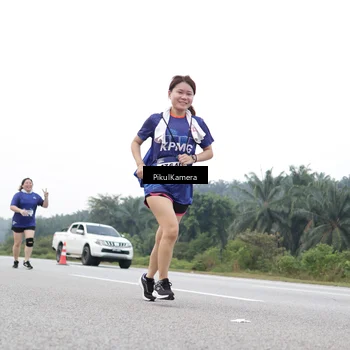 Runner Photo 7504863