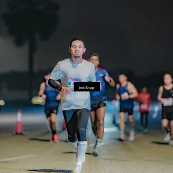 Runner Photo 7504865