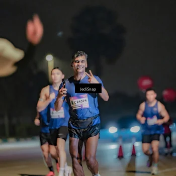 Runner Photo 7504869