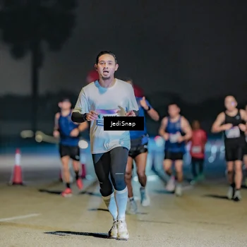 Runner Photo 7504870