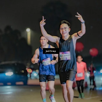 Runner Photo 7504872