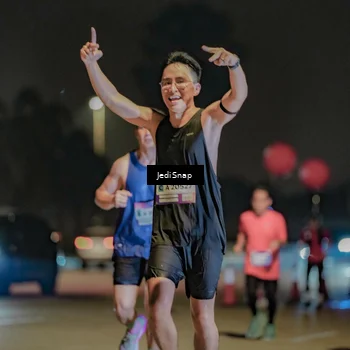 Runner Photo 7504876