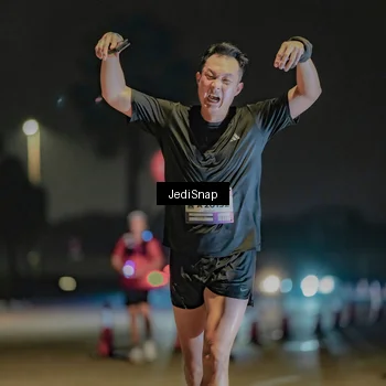 Runner Photo 7504891