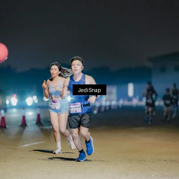 Runner Photo 7504893