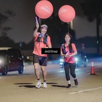 Runner Photo 7504914