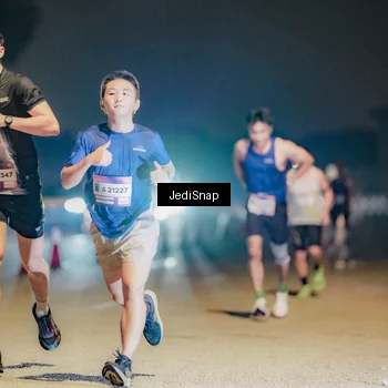 Runner Photo 7504960