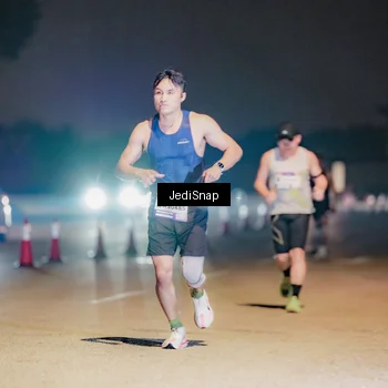 Runner Photo 7504963