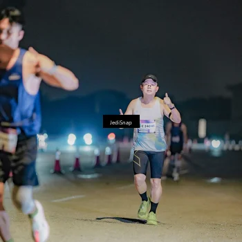 Runner Photo 7504965