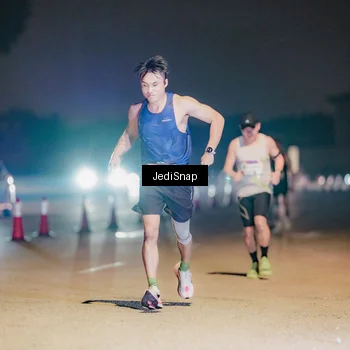 Runner Photo 7504971