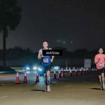 Runner Photo 7504974