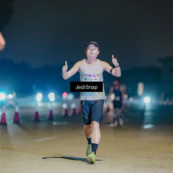 Runner Photo 7504975