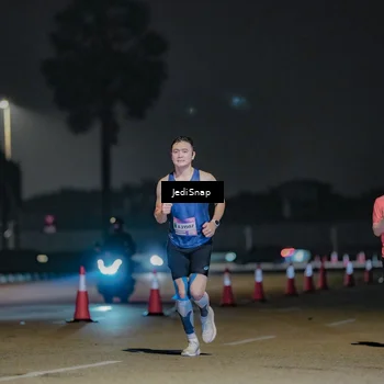 Runner Photo 7504990