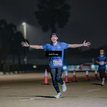 Runner Photo 7505005