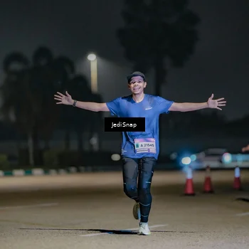Runner Photo 7505007