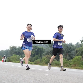 Runner Photo 7505013