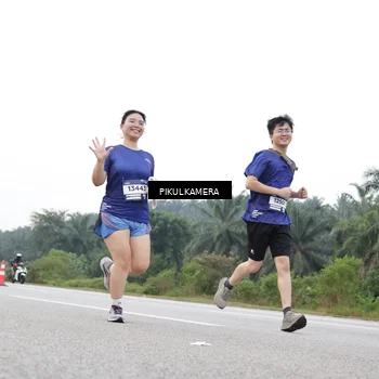 Runner Photo 7505020