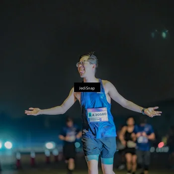 Runner Photo 7505021