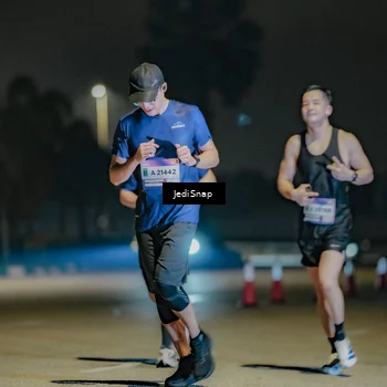Runner Photo 7505028