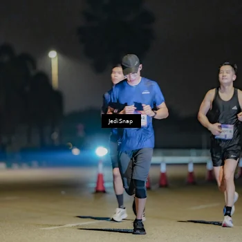 Runner Photo 7505030