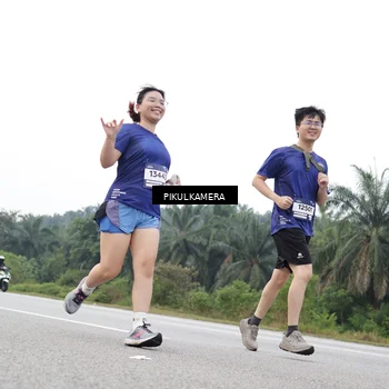 Runner Photo 7505036