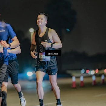 Runner Photo 7505038