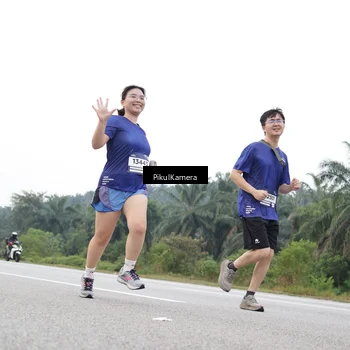 Runner Photo 7505045