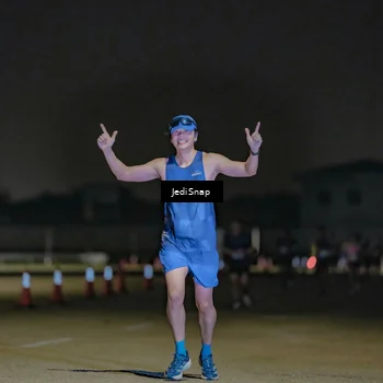 Runner Photo 7505049