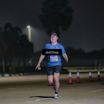 Runner Photo 7505056