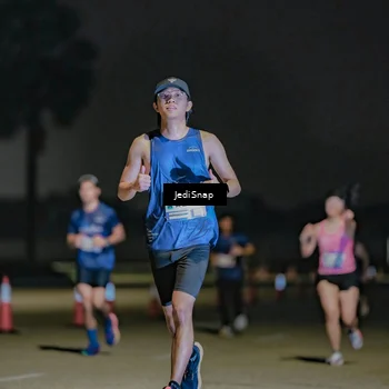 Runner Photo 7505075