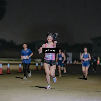 Runner Photo 7505080