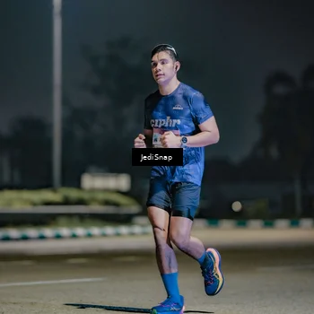 Runner Photo 7505085