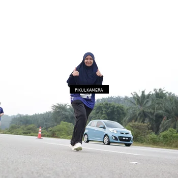 Runner Photo 7505087