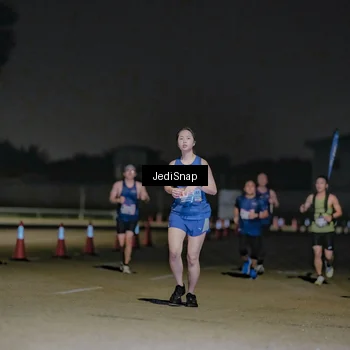 Runner Photo 7505097