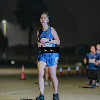 Runner Photo 7505120