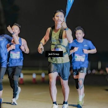 Runner Photo 7505131