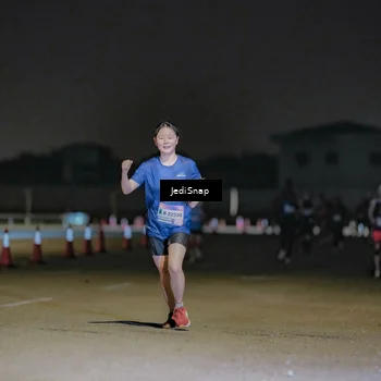 Runner Photo 7505149