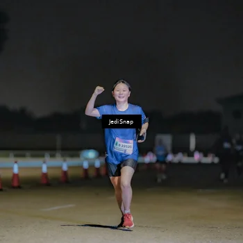 Runner Photo 7505151