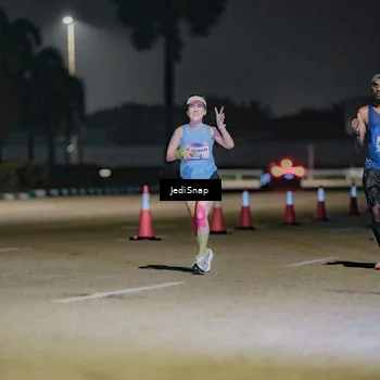Runner Photo 7505164