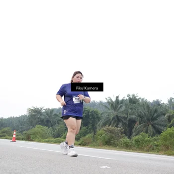 Runner Photo 7505170