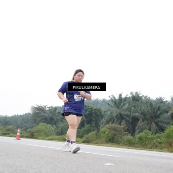 Runner Photo 7505175