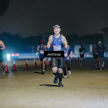 Runner Photo 7505177